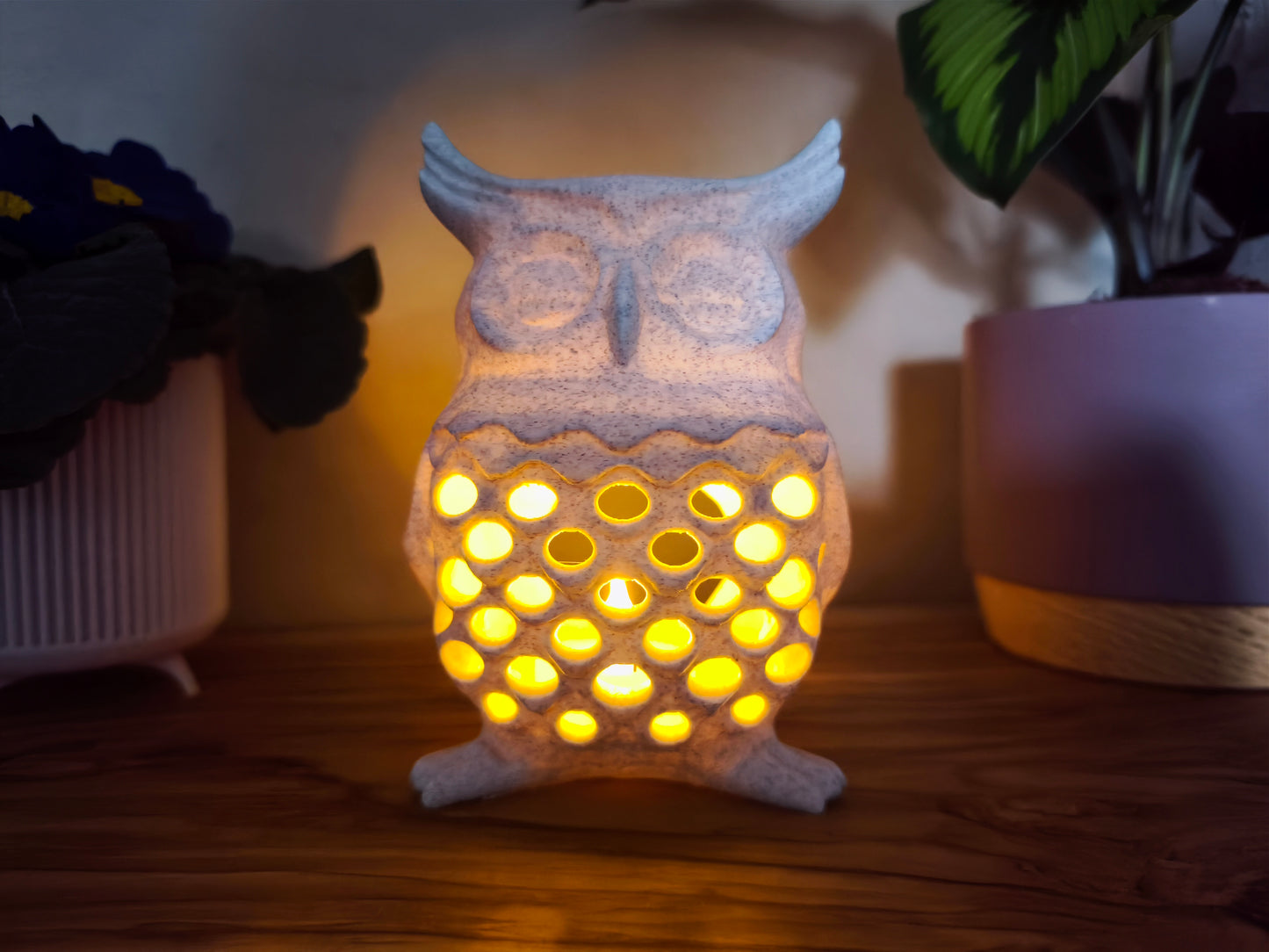 Eule mit LED-Kerze – Stimmungsvolle Dekoration für Ihr Zuhause