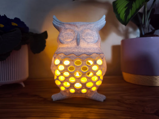 Eule mit LED-Kerze – Stimmungsvolle Dekoration für Ihr Zuhause
